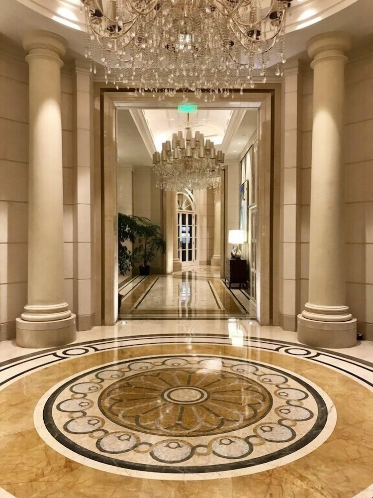 SUITE PRESTIGE, Acceso Club Millésime, 1 Cama King Size del hotel Sofitel Shanghai Hongqiao. Foto 15