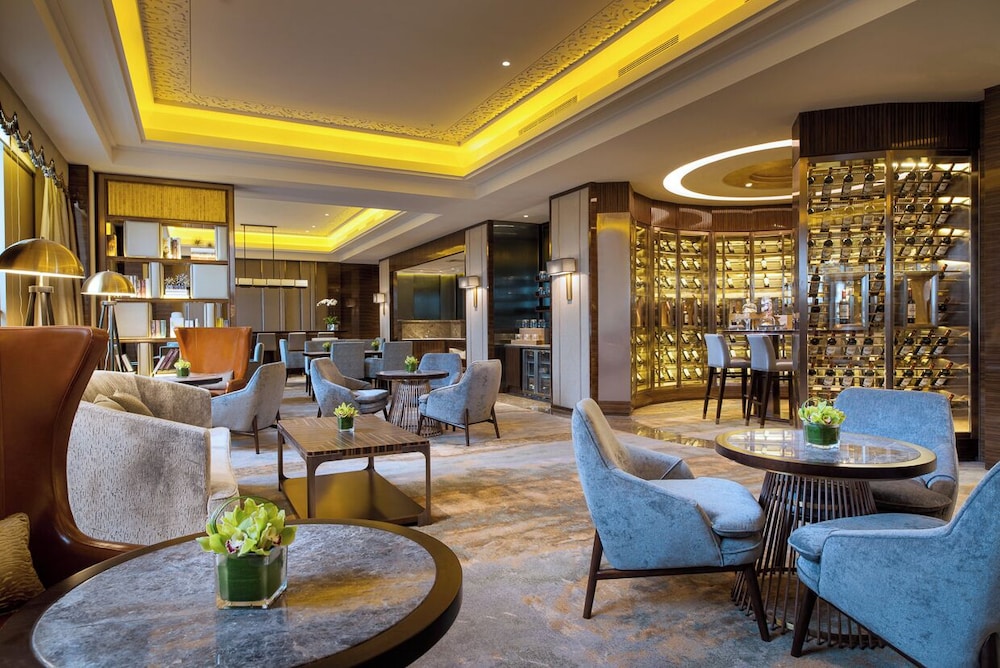 SUITE PRESTIGE, Acceso Club Millésime, 1 Cama King Size del hotel Sofitel Shanghai Hongqiao. Foto 25