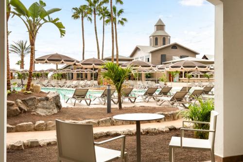 Suite Junior Deluxe del hotel Sunlight Bahia Principe Tenerife. Foto 11