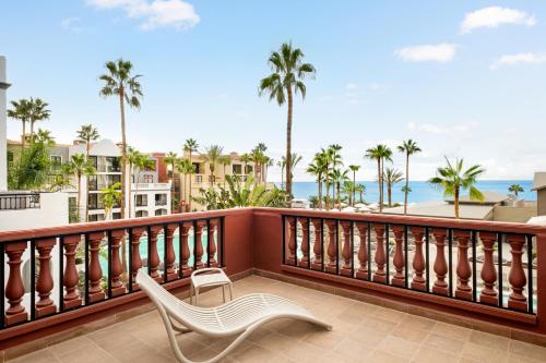 Junior suite Lujo Club Vista Mar o Piscina 1 Cama doble del hotel Sunlight Bahia Principe Tenerife