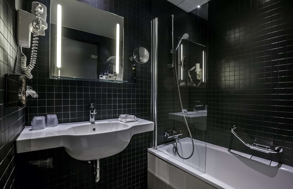 Habitación estándar con 2 camas individuales, 2 camas individuales del hotel Artemis Amsterdam. Foto 3