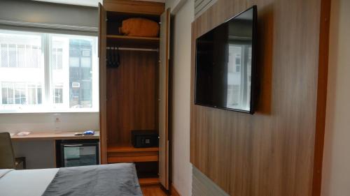 Habitación Doble Deluxe del hotel Atlântico Travel. Foto 12
