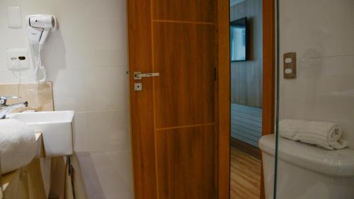 Suite del hotel Atlântico Travel. Foto 6