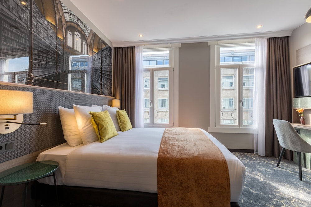 Habitación Confort, 1 cama doble del hotel Leonardo Boutique Museumhotel. Foto 4