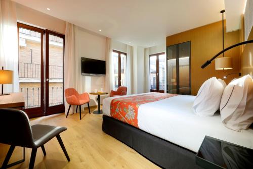 Habitación Doble Deluxe - 1 o 2 camas del hotel Áurea Catedral By Eurostars Company. Foto 1
