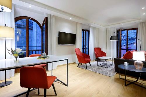 Suite Junior con vistas del hotel Áurea Catedral By Eurostars Company. Foto 4