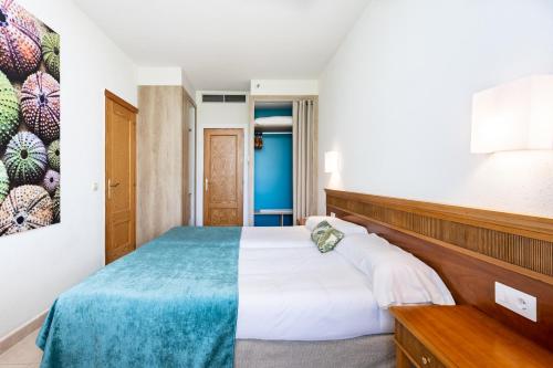 Suite Estándar del hotel Gara Suites Golf and Spa. Foto 2