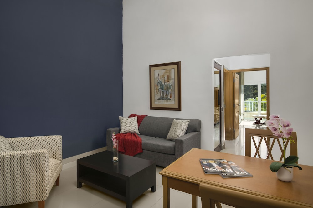 Suite Royal del hotel Hodelpa Garden Suites Golf and Convention Center. Foto 8