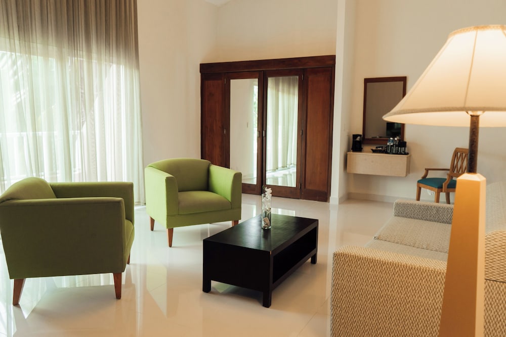 Suite Royal del hotel Hodelpa Garden Suites Golf and Convention Center. Foto 10