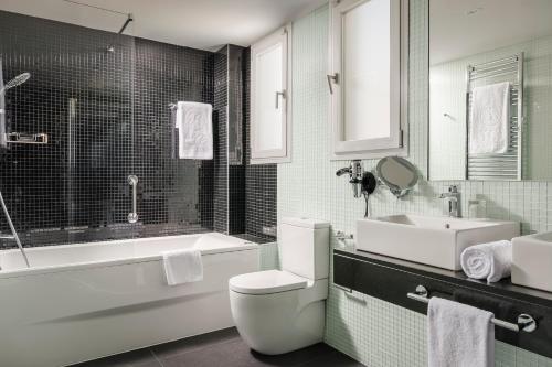 Habitación Doble con Terraza del hotel Dorma Plaza Catalunya. Foto 1