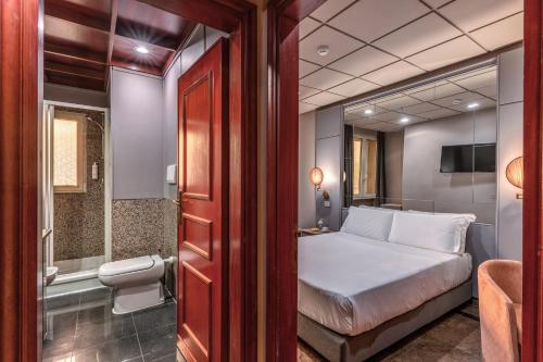Habitación Doble Pequeña del hotel Madison. Foto 5