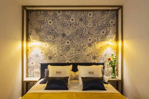 Suite Junior Premium con patio del hotel Halo Boutique