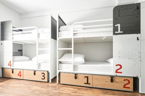 Habitación Familiar (4 huéspedes) del hotel Generator Madrid. Foto 1