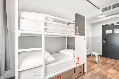 Habitación Doble Económica - 2 camas del hotel Generator Madrid. Foto 3
