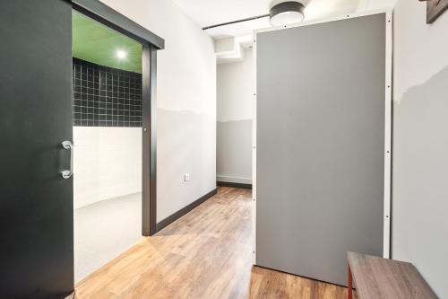 Habitación Doble Económica - 2 camas del hotel Generator Madrid. Foto 7