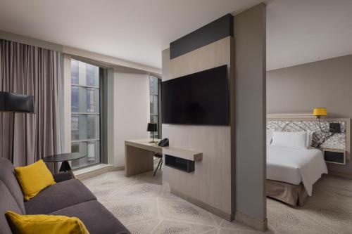 Suite Junior del hotel Hilton Garden Inn Bordeaux Centre. Foto 5