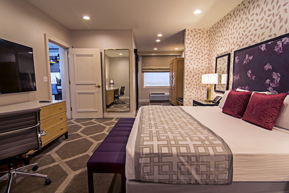 Suite, 1 cama de matrimonio grande, no fumadores del hotel The Orleans and Casino