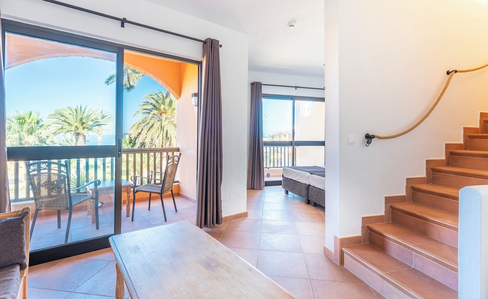 Suite junior, 2 habitaciones del hotel Bakour Fuerteventura La Pared. Foto 3