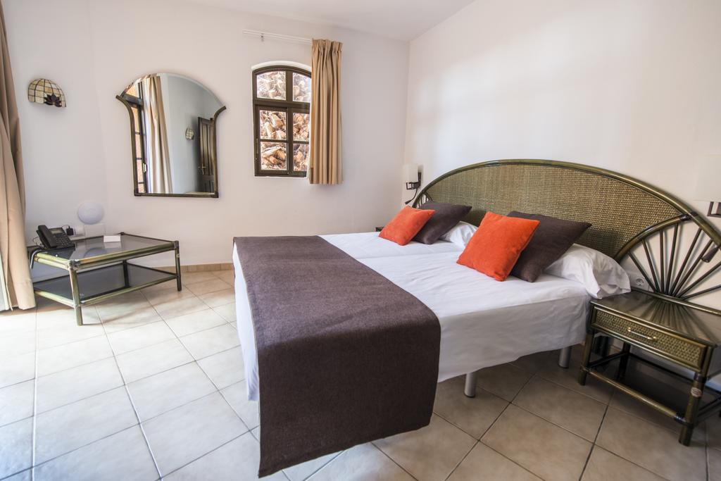 Bungalow 1 habitación del hotel Bakour Fuerteventura La Pared. Foto 1