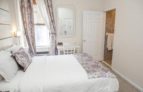 Habitación Estándar - 1 cama grande del hotel Da Vinci. Foto 1