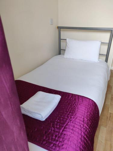 Habitación Individual con baño privado del hotel King's Cross. Foto 3