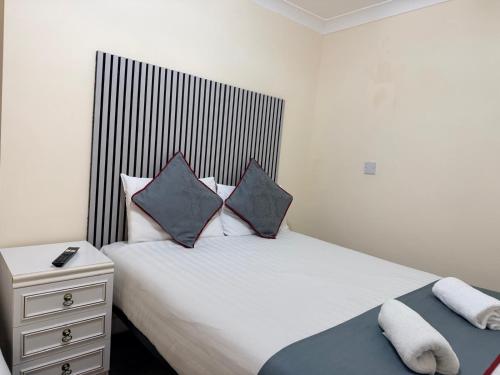 Habitación Triple del hotel King's Cross. Foto 1