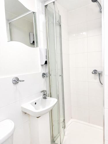 Habitación Individual con baño privado del hotel King's Cross. Foto 4