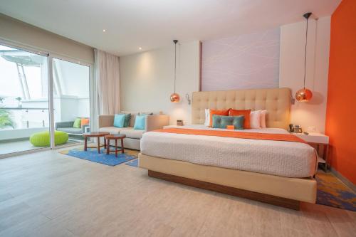 Suite Nest del hotel Nickelodeon Hotels and Resorts Punta Cana, Gourmet All Inclusive By Karisma. Foto 2