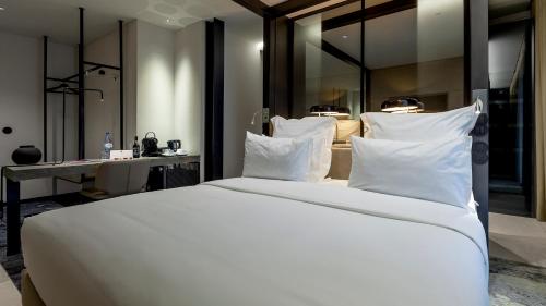 Habitación Doble Deluxe Premium del hotel Porto Royal Bridges. Foto 11