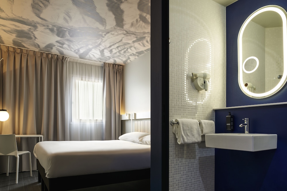 Habitación estándar, 1 cama doble del hotel Ibis Paris Nation Davout. Foto 3