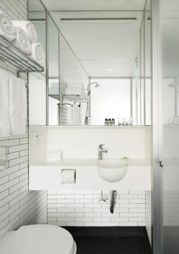 Cápsula Completa del hotel Pod Times Square. Foto 4