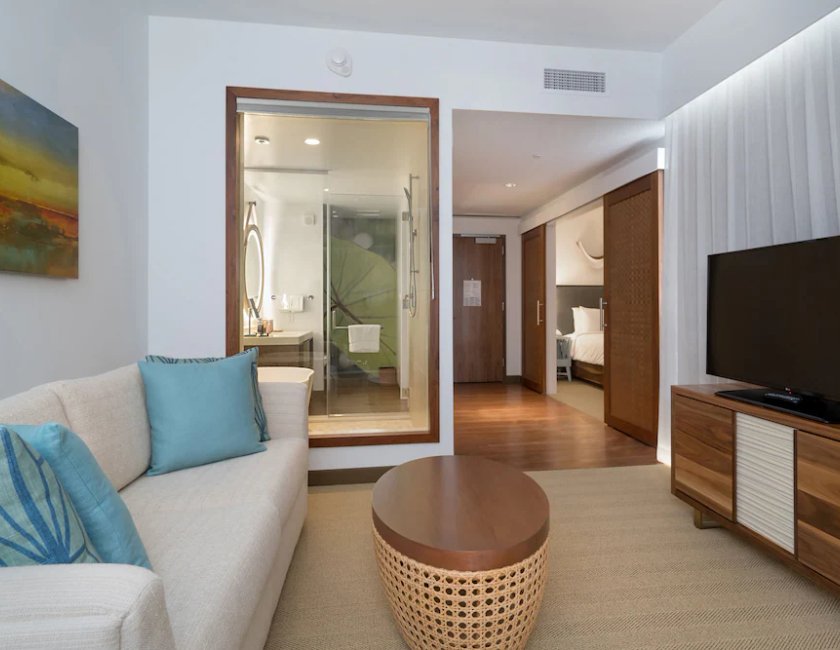 Suite, vistas al mar del hotel Hyatt Centric Waikiki Beach
