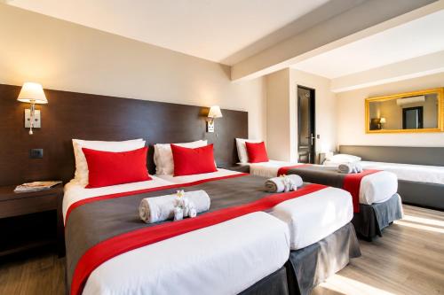Habitación Quíntuple del hotel Migny Opera Montmartre. Foto 13