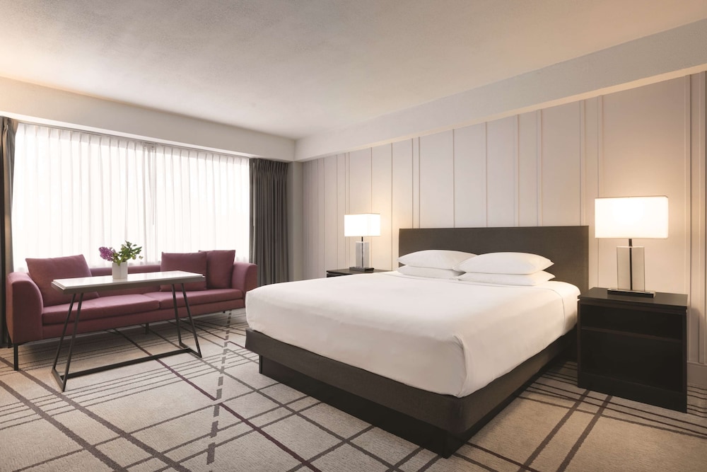 1 cama King Deluxe del hotel Hyatt Regency Louisville