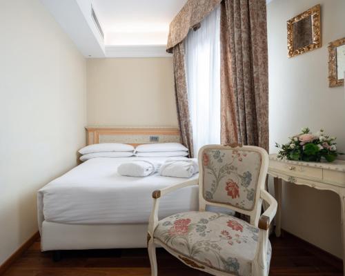 Habitación Doble Pequeña del hotel Cavalletto E Doge Orseolo