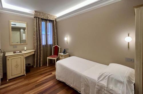 Habitación Individual Clásica del hotel Cavalletto E Doge Orseolo. Foto 1