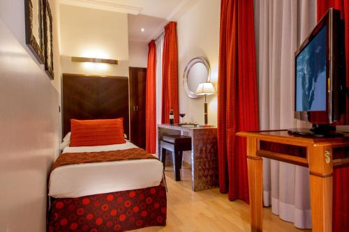 Habitación Individual elegante del hotel Ariston. Foto 1