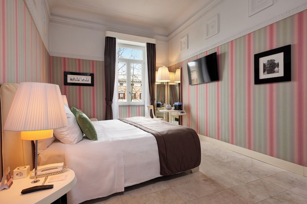 Habitación Clásica del hotel Grand Palace
