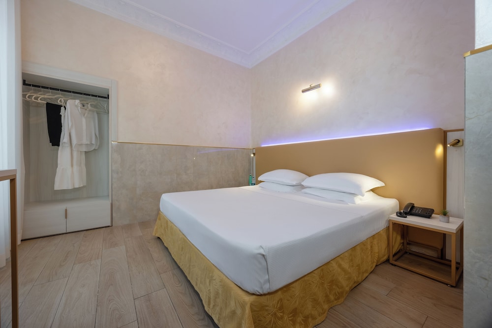 Habitación Doble Estándar del hotel Palladium Palace. Foto 4