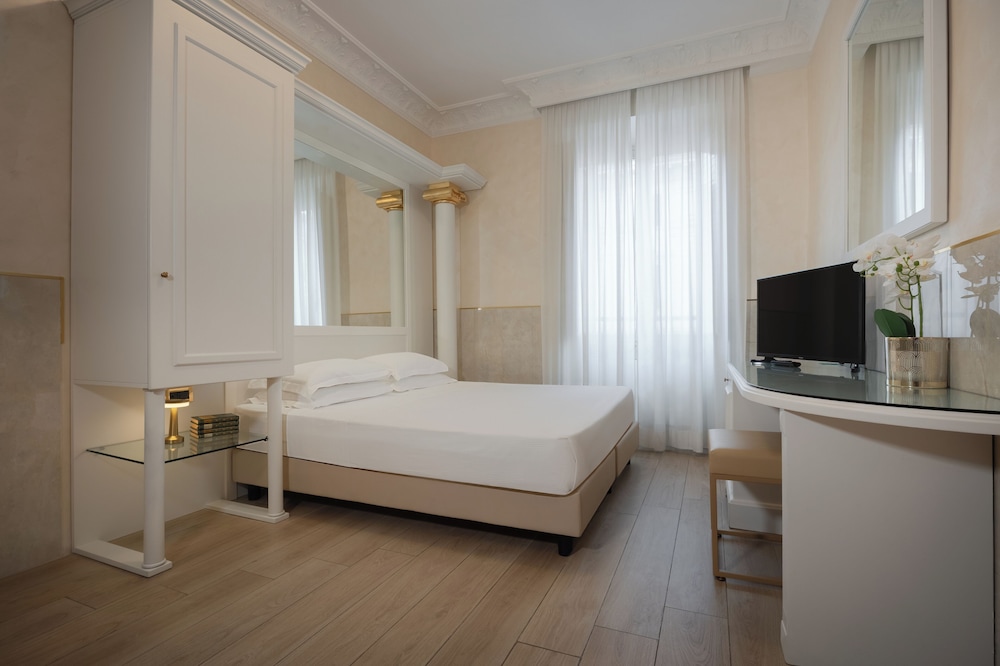 Habitación Doble Estándar del hotel Palladium Palace. Foto 7