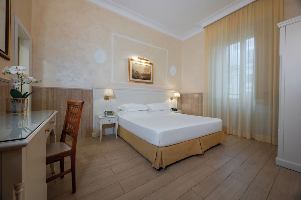 Habitación Doble Estándar del hotel Palladium Palace. Foto 10