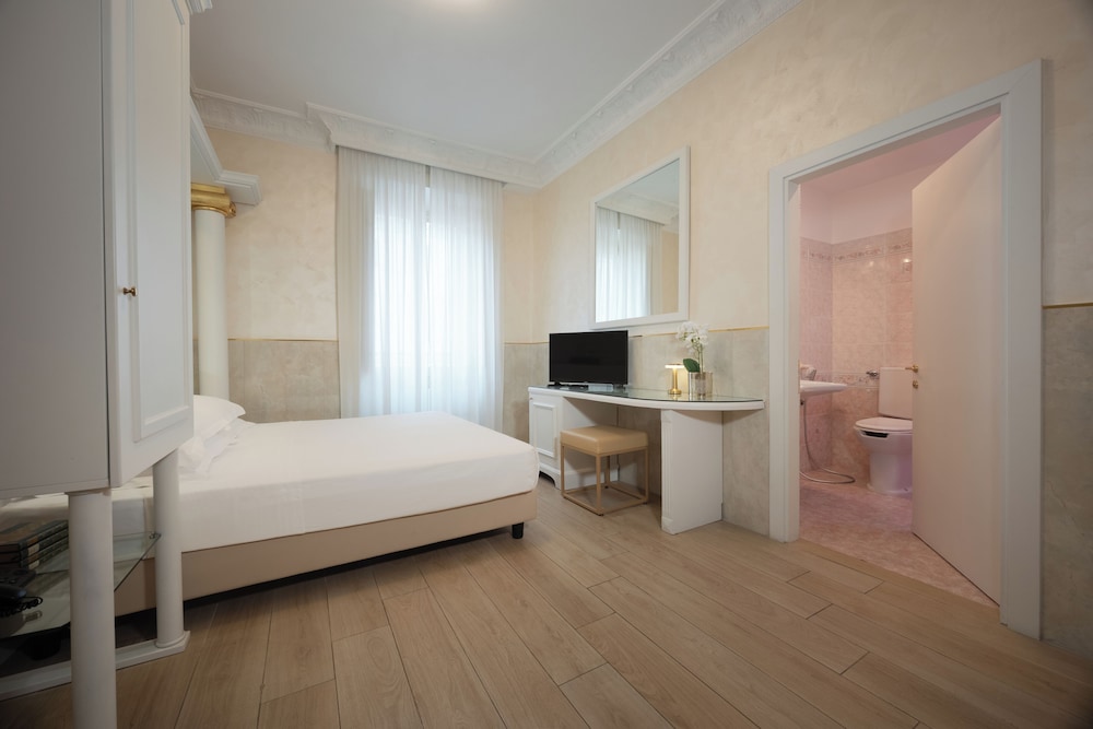 Habitación Doble Estándar del hotel Palladium Palace. Foto 11
