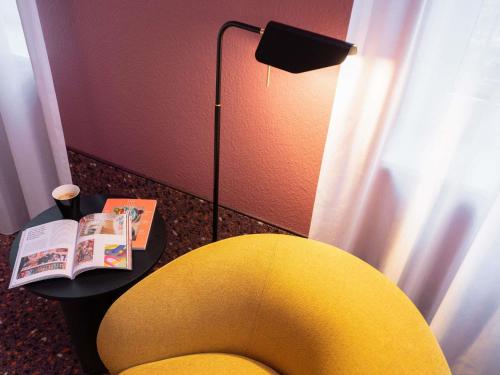 Habitación TRIBE Extra del hotel Tribe Dusseldorf. Foto 9