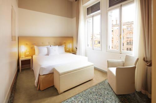 Habitación Doble del hotel Venezia Palazzo Barocci. Foto 3