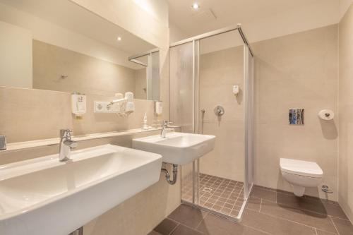 Habitación Doble con sofá cama - Diseño del hotel Novum Aldea Berlin Centrum. Foto 4