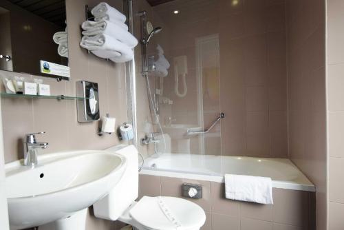 Habitación Doble del hotel Alyss Saphir Cambronne Eiffel. Foto 11