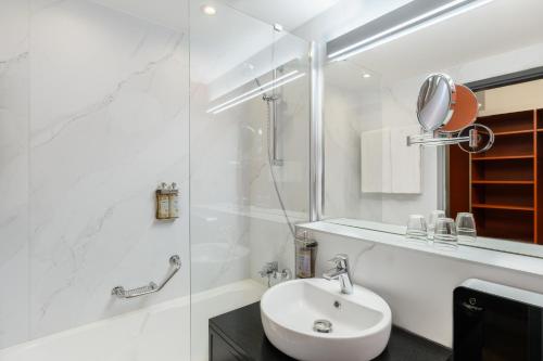 Habitación Doble Superior Plus - 2 camas del hotel Danubius Hungaria City Center. Foto 1