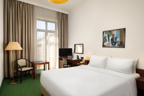 Habitación Doble Estándar del hotel Danubius Hungaria City Center
