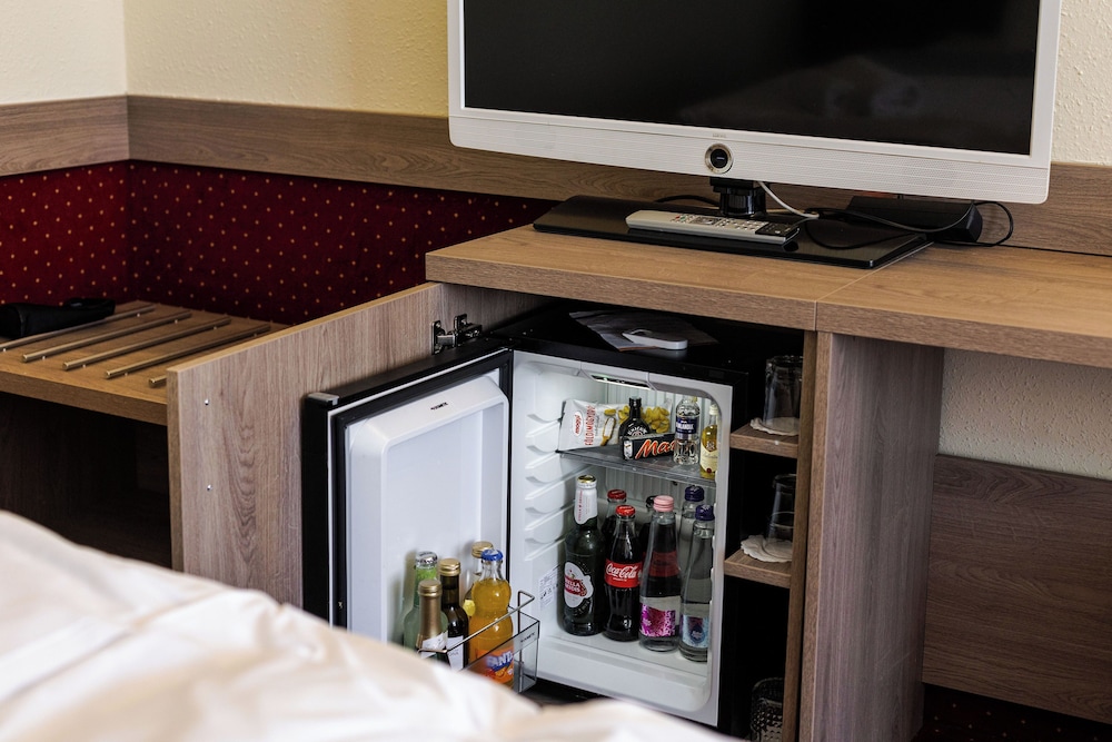 Habitación estándar con 1 cama doble o 2 individuales del hotel Mediterran. Foto 1