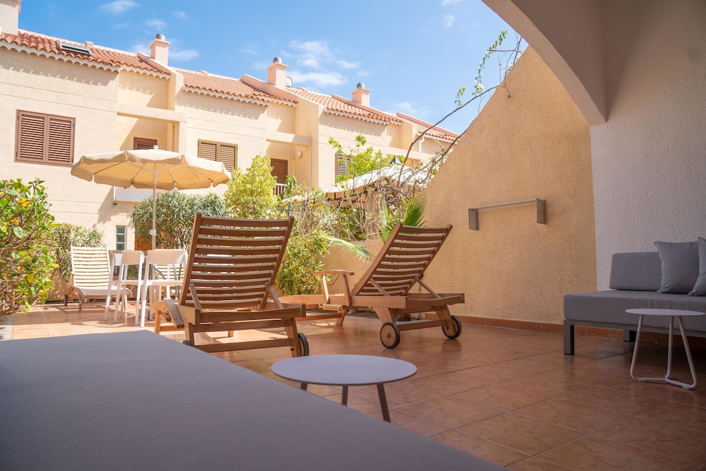 Villa, 3 habitaciones del hotel Coral Compostela Beach. Foto 15